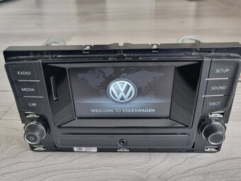 VW MIB Entry Radio Golf7 Passat B8 5G0035867