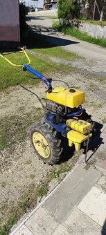 malotraktor Agzat