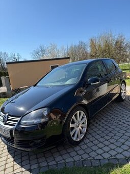 VW Golf 5 1.9 TDI 77KW R-Line