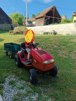Traktorova kosacka bez kosy . TORO.