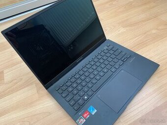 ASUS Zenbook 14 OLED