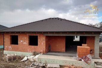 Na predaj 4 izbová novostavba v Malom Lapáši