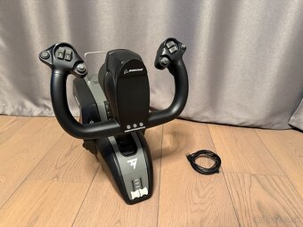 Thrustmaster TCA Yoke Boeing Edition