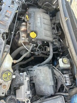 Opel Corsa na súčiastky