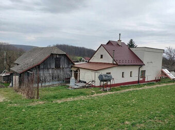 NA POLOSAMOTE DOM,STODOLA aPOZEMOK 4822m2 MYJAVSKÉ KOPANICE