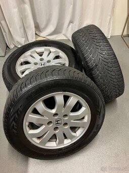 Sada diskov pre Honda CRV a pneumatiky Nokian