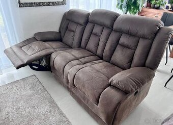 Polohovateľná pohovka / sedačka