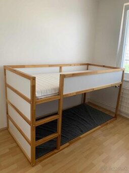 Ikea poschodová posteľ detská s matracmi a roštom