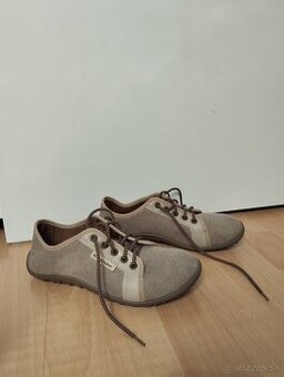 Barefoot tenisky Leguano