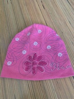 Ružová čiapka pre 3-5 ročné