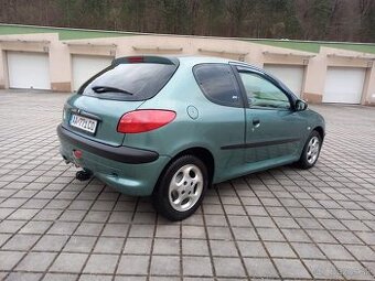 Peugeot 206 1.4 i,AUTOMAT Nová STK/EK 2028 CHAMPION
