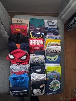 Balík oblečenia pre chlapca