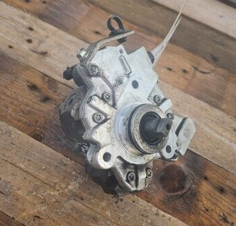 Vstrekovacie čerpadlo Toyota Auris 1.4 D 0445010105