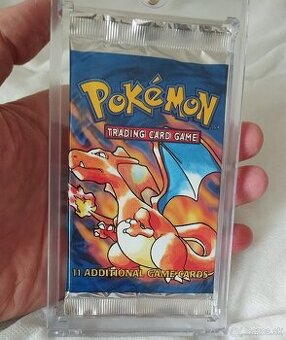 Pokémon Base Set Booster Charizard Pack 1999