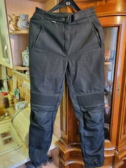 Dainese