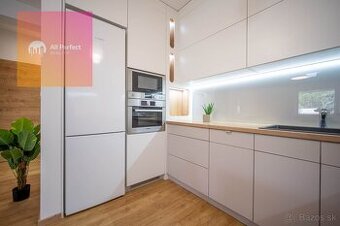 Na prenájom novostavba 2-izbový byt v Nitre s loggiou a park