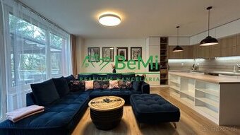 Štýlový 3-izbový byt s terasou, vírivkou a parkovaním