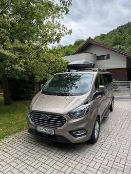 Prenajom 8 miestne auto