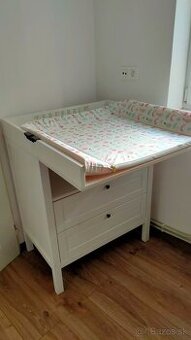 Prebaľovací pult IKEA SUNDVIK