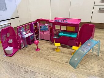 Karavan zn. Glitzeez