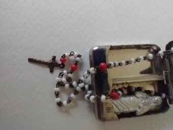 Náboženské predmety