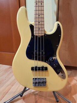 Fender Player Jazzbass ( buttercream)