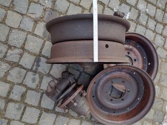 Delené disky 16 palcové, náboje - 1