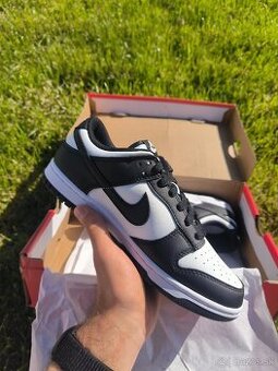 Tenisky Nike Dunk Low Panda 38