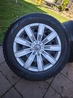215/55 R17 98V zimne  pneumatiky na diskoch