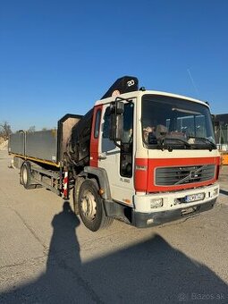 Volvo FH250 valník s rukou