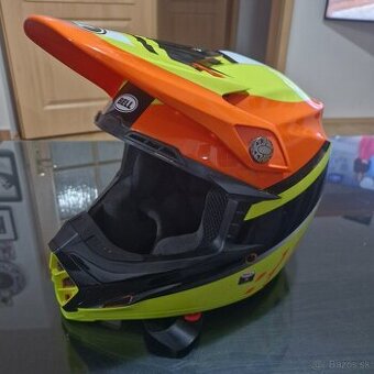 Prilba Bell s mips veľkosť M