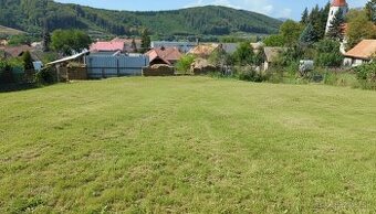 Stavebný pozemok v Lovinobani - 1