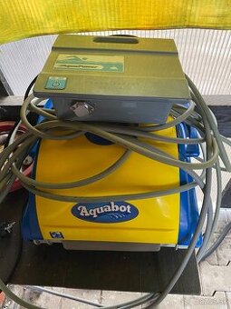 Bazénový vysávač Aquabot