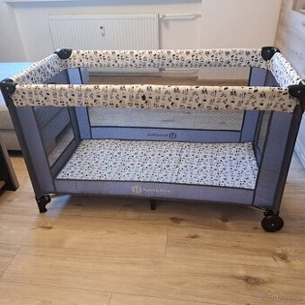 Cestovná  postieľka