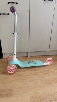 Detska svietiaca kolobezka Decathlon