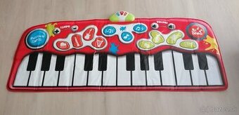 Hudobný koberec klavír