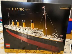 LEGO 10294 Titanic