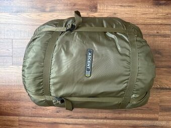 Spacák Avid Carp Ascent RS Camo XL
