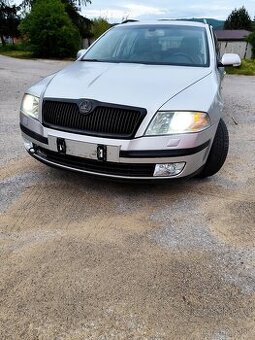 Rozpredam na diely octavia combi 2 , II 2.0 tdi