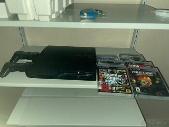 playstation 3 + dva ovladace + hry a tv