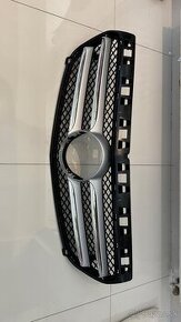 Predam prednú masku na Mercedes C rok 2011 až 2013 origynal