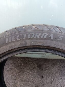 Pneumatiky 215/45r17