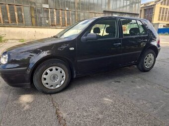 Predám Volkswagen Golf 1.9 SDI...Klíma,8xgumy,malá spotreba