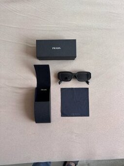 Prada okuliare