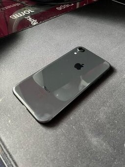 Iphone XR 128gb čierny - čítať inzerát