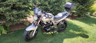 Kawasaki zr7