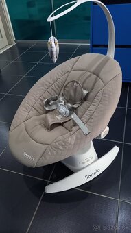 Elekrická hojdacie kresielko - Lionelo Iris