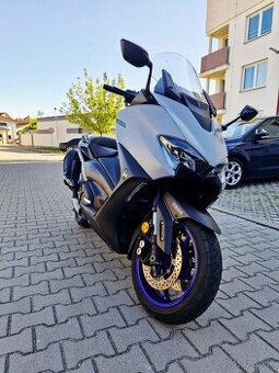 Predám Yamaha T - Max 560
