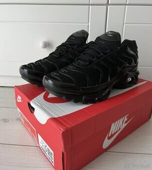 Nike Air Max Plus Black