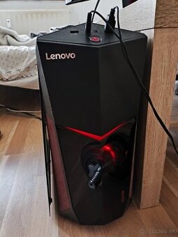 Predám starší počítač Lenovo z novším monitorom